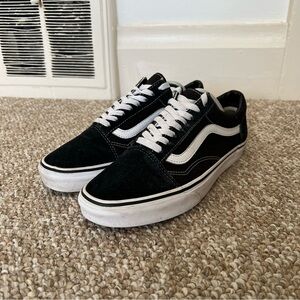 Vans Old Skool Men’s Shoes (Size 9)